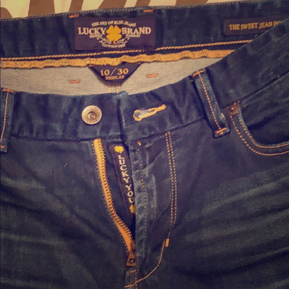 Lucky Jeans